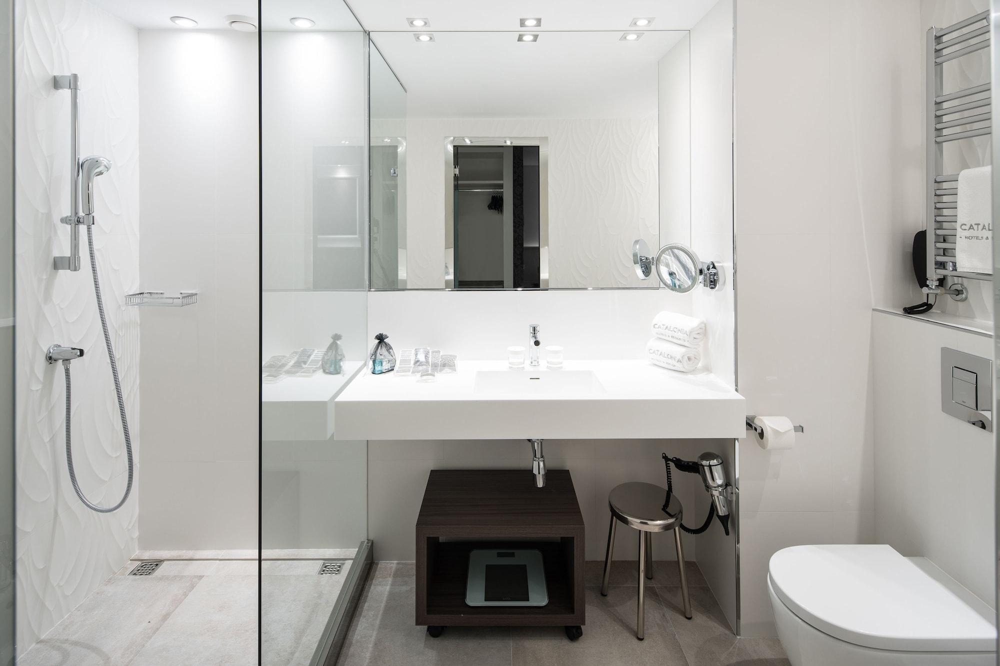 Catalonia Magdalenes Hotel Barcelona Bagian luar foto